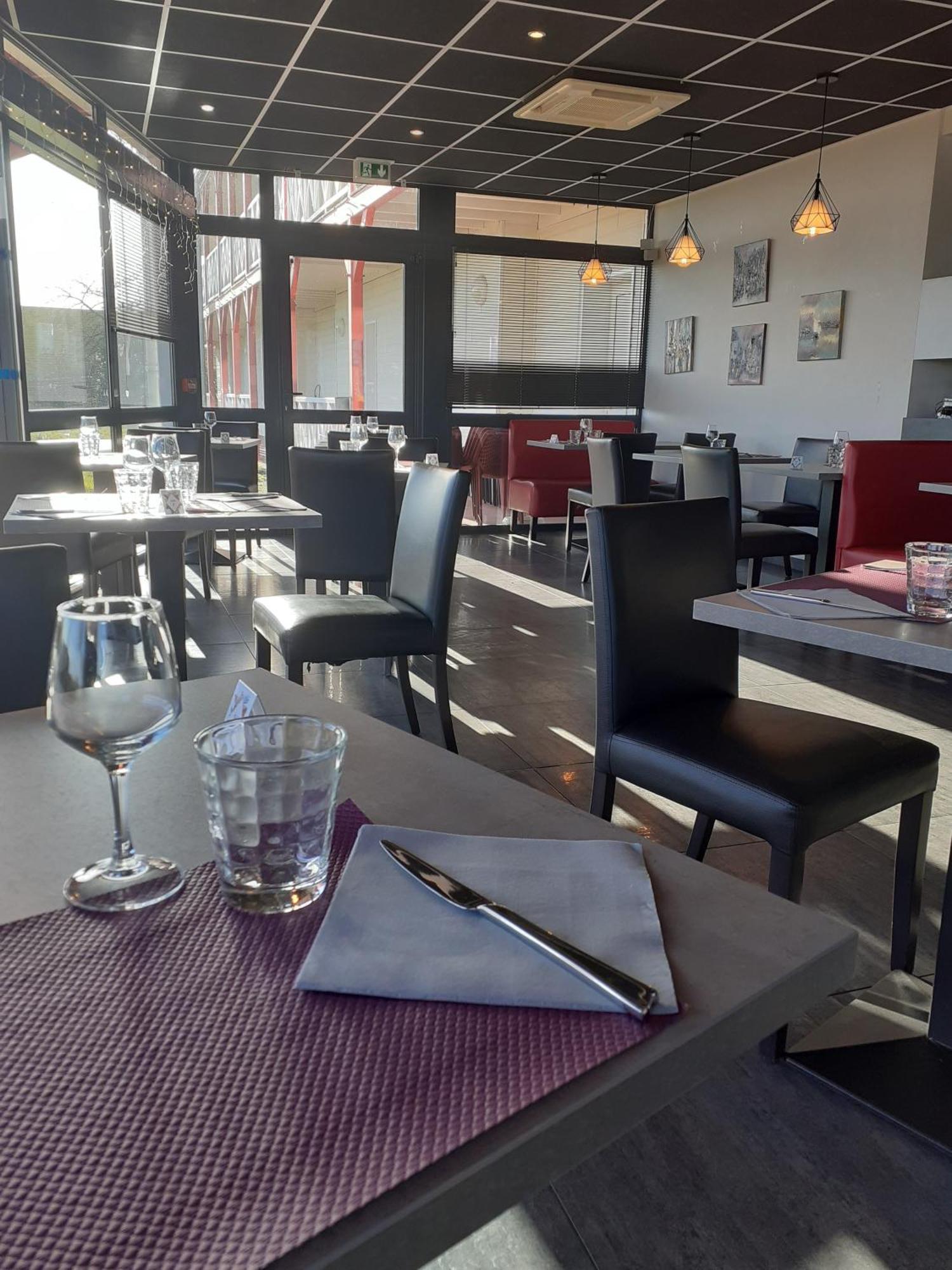 Fasthotel Montmarault Εξωτερικό φωτογραφία