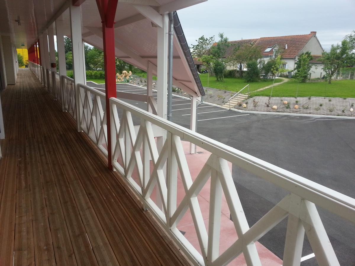 Fasthotel Montmarault Εξωτερικό φωτογραφία